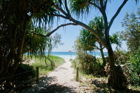 Casuarina Beachfront House - Hostie Properties - Travel Agents 10