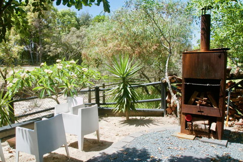 Casuarina Beachfront House - Hostie Properties - Travel Agents 15