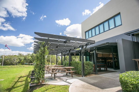 Alpha Hotel Eastern Creek - Travel Search 10