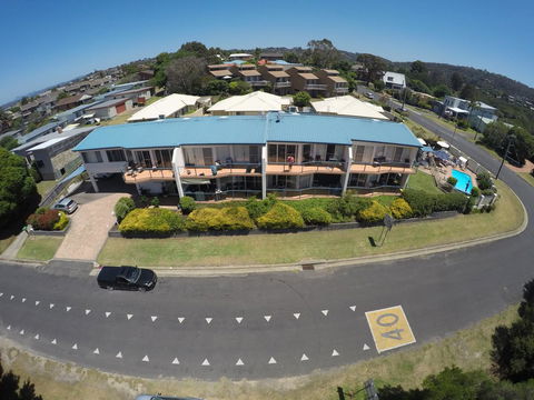 BlueWater Apartments - Travel Search 1