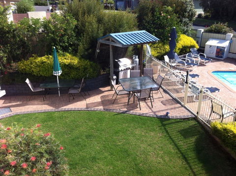 BlueWater Apartments - Travel Search 4