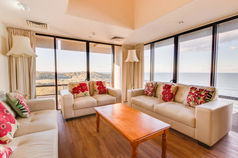 Pacific Towers Beach Resort - Travel Agents 22