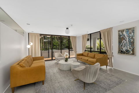Pacific Towers Beach Resort - Travel Agents 10