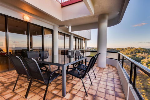 Pacific Towers Beach Resort - Travel Agents 12