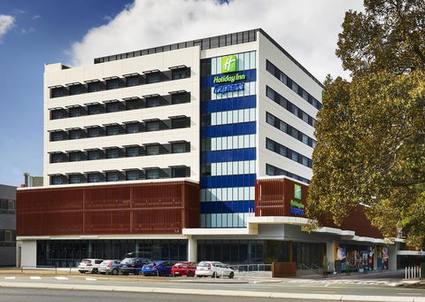 Holiday Inn Express Newcastle, An IHG Hotel - Travel Agents 1