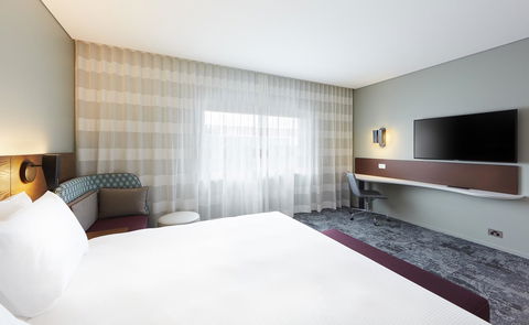 Holiday Inn Express Newcastle, An IHG Hotel - Travel Agents 24