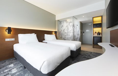 Holiday Inn Express Newcastle, An IHG Hotel - Travel Agents 21