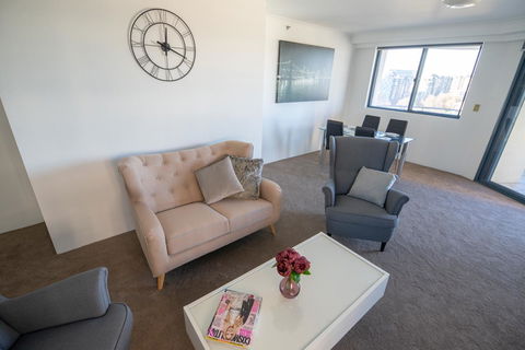 Castle Serviced Apartments - Tourism Guide 28
