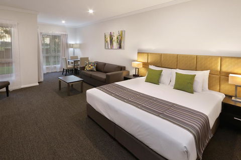 Best Western Plus Bolton On The Park - Travel Search 6