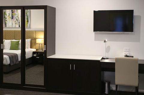 Best Western Plus Bolton On The Park - Travel Search 13