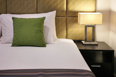 Best Western Plus Bolton On The Park - Travel Search 24