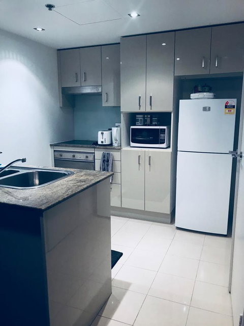 Bondi Junction Apartments - Tourism Guide 16
