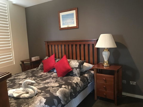 Bondi Junction Apartments - Tourism Guide 6