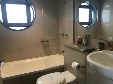 Bondi Junction Apartments - Tourism Guide 25