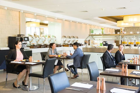 Holiday Inn Parramatta, An IHG Hotel - Cruises Travel 39