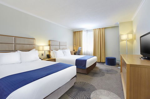 Holiday Inn Parramatta, An IHG Hotel - Cruises Travel 31