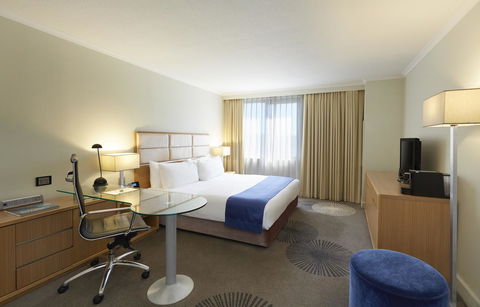 Holiday Inn Parramatta, An IHG Hotel - Cruises Travel 1