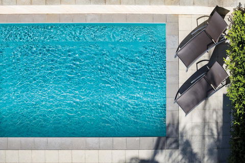 Adina Apartment Hotel Chippendale - Cruises Travel 7
