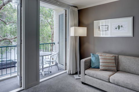 Adina Apartment Hotel Chippendale - Cruises Travel 14