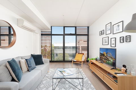 Newtown's Best Designer Apartment - Cruises Travel 0