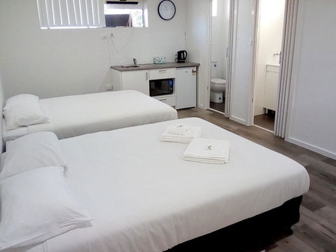 Appin Village Motel - Tourism Guide 9