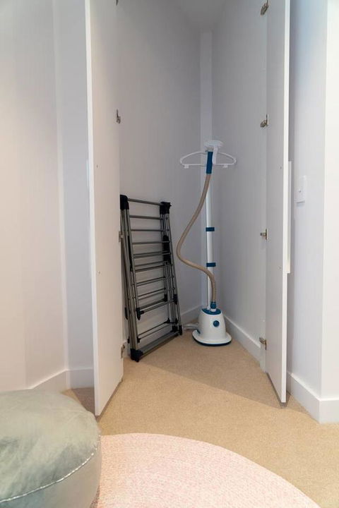 Two Bedroom Darling Harbour Apt Chinatown CBD UTS - Cruises Travel 13