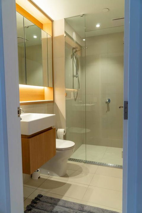 Two Bedroom Darling Harbour Apt Chinatown CBD UTS - Cruises Travel 44