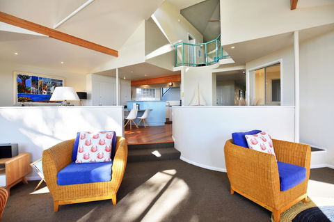 Seaglass - Stunning Views Of Jervis Bay - Travel Search 1