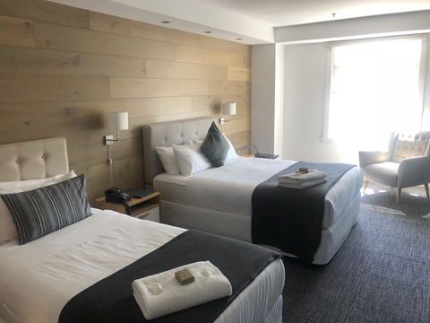 Crown Hotel Surry Hills - Cruises Travel 17