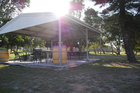 Fern Bay Motel - Cruises Travel 27
