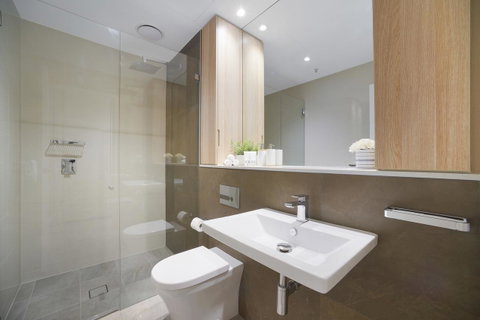 Luxury Home Hotel Next To Darling Harbour - Tourism Guide 10