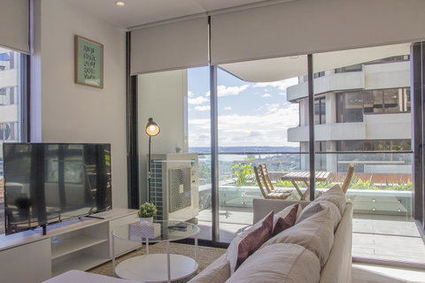 Cozy Apartment With Harbour Bridge View In Bondi - Tourism Guide 1