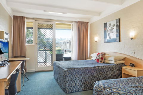 Black Dolphin Resort Motel & Apartments - Travel Search 13