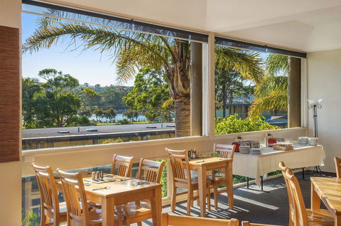 Black Dolphin Resort Motel & Apartments - Travel Search 30