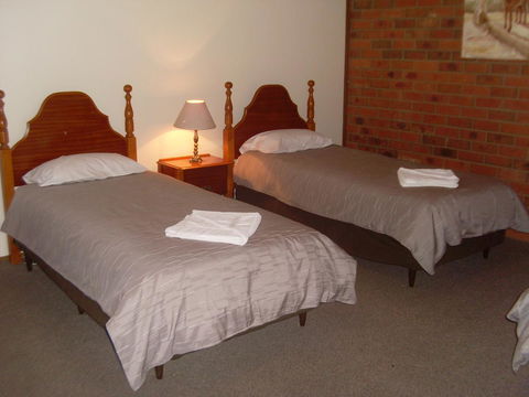 Federation Motel Resort - Corowa - Travel Agents 44