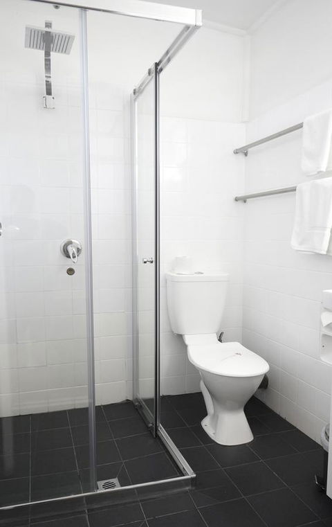 Highway Motor Inn Taree - Travel Search 21