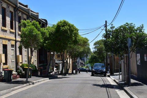 2 Bed House + Loft In Pyrmont - Cruises Travel 22