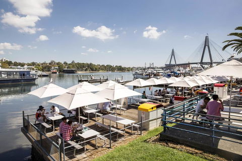 2 Bed House + Loft In Pyrmont - Cruises Travel 24