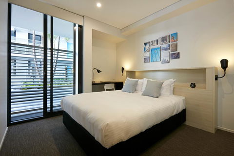 Veriu Camperdown - Cruises Travel 20