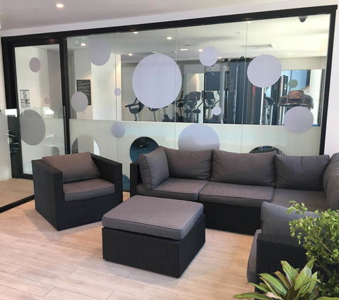 Quest St Leonards - Travel Search 24