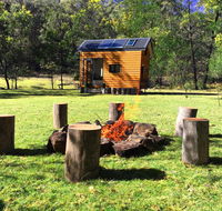 Christopher Tiny House - Travel Search
