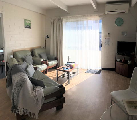 Kon Tiki Apartments - Cruises Travel 24