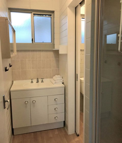 Kon Tiki Apartments - Cruises Travel 13
