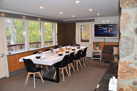 Pure Chalet Thredbo - Tourism Guide 3