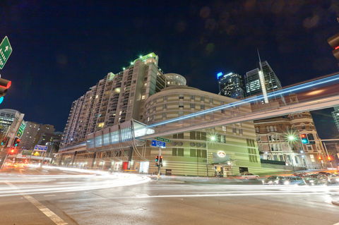 Seasons Darling Harbour - Cruises Travel 19