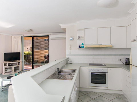 Horizons 1 - Tourism Guide 5