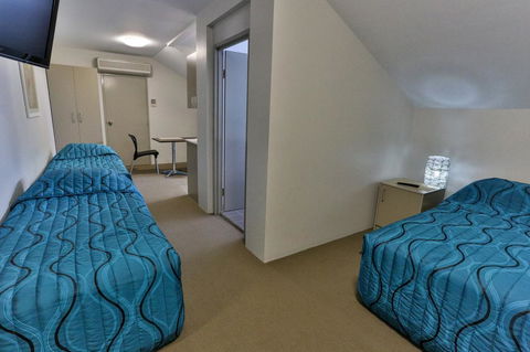 Strathfield Executive Accommodation - Cruises Travel 2