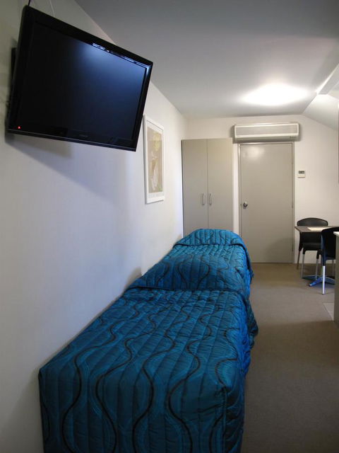 Strathfield Executive Accommodation - Cruises Travel 40
