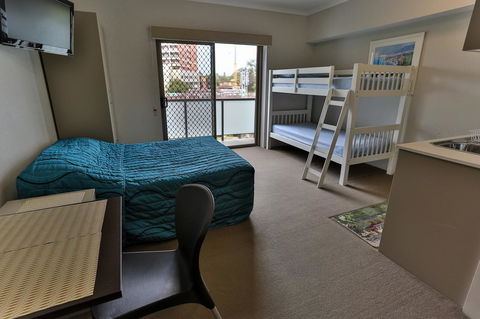Strathfield Executive Accommodation - Cruises Travel 12