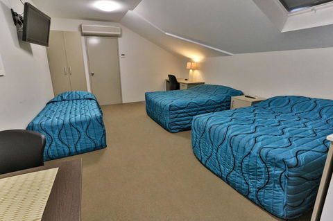 Strathfield Executive Accommodation - Cruises Travel 13